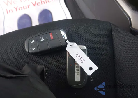 2016 Jeep Renegade Sport из США, поврежденный, VIN ZACCJBAT7GPE24021